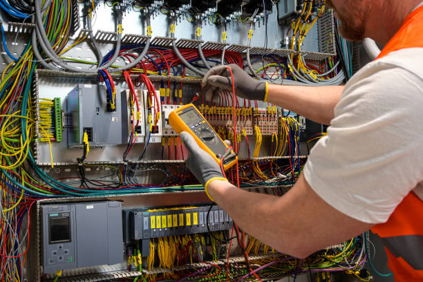 Best Emergency Electrical Repair  in Perry, MI